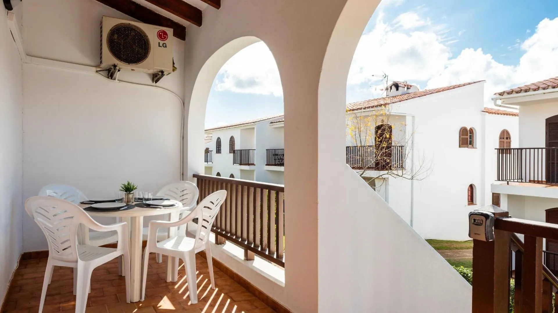 Menorca Apartamento Girasoles 64 By Mauter Villas سون بو إسبانيا